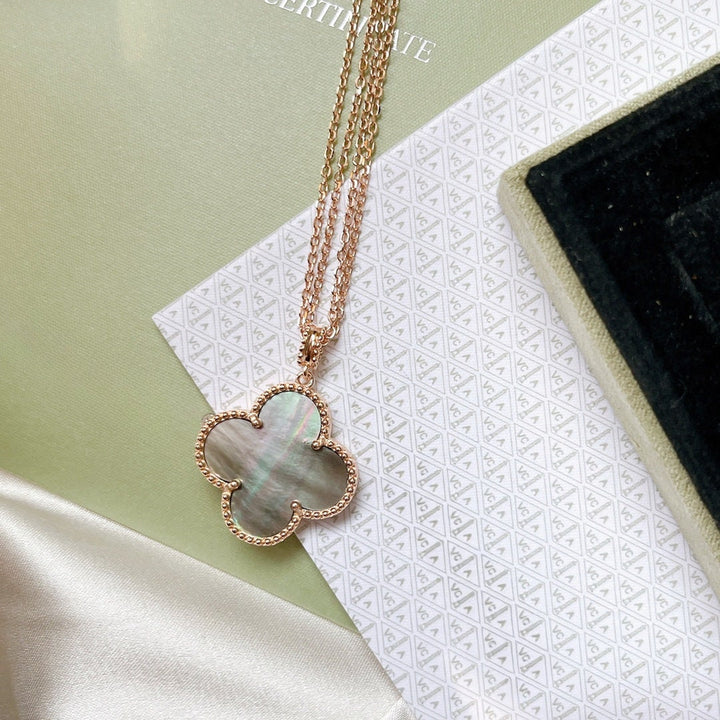 Gray Mother of Pearl Clover Necklace 18K Rose Gold, 1 Motif 25mm Magic Clover Charm, Lucky Leaf Clover Pendant, Dainty Clover Charm Bijou Era Store
