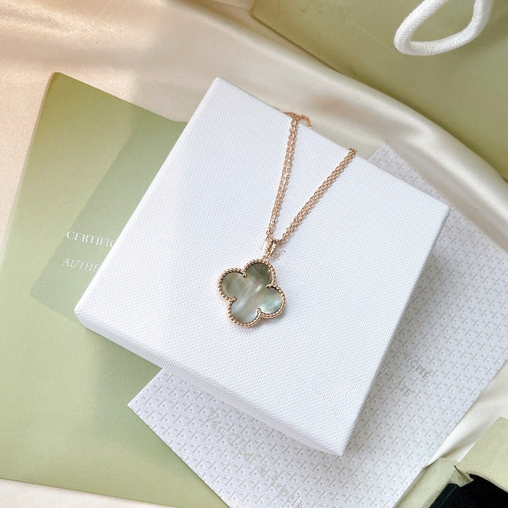 Gray Mother of Pearl Clover Necklace 18K Rose Gold, 1 Motif 25mm Magic Clover Charm, Lucky Leaf Clover Pendant, Dainty Clover Charm Bijou Era Store