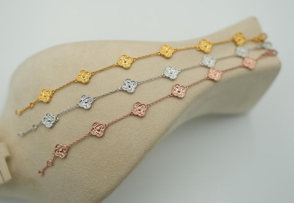 Hammered Sweet 10mm Clover Bracelet 6 Motif
