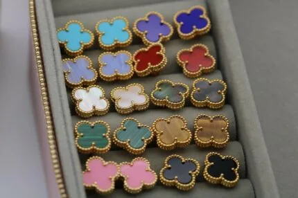 Various Earrings front view - Bijou Era