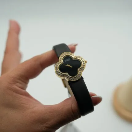 Jewellery front view - Bijou Era