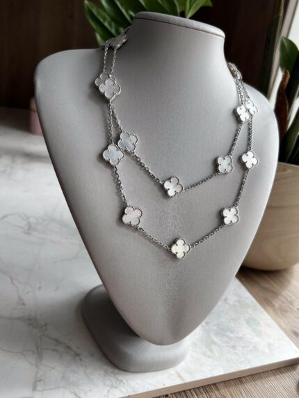 MOP Necklace front view - Bijou Era