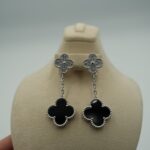 Onyx Earrings front view - Bijou Era